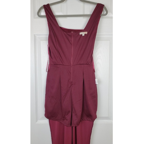 NWT GB velvet corduroy style burgundy jumpsuit - Picture 5 of 8